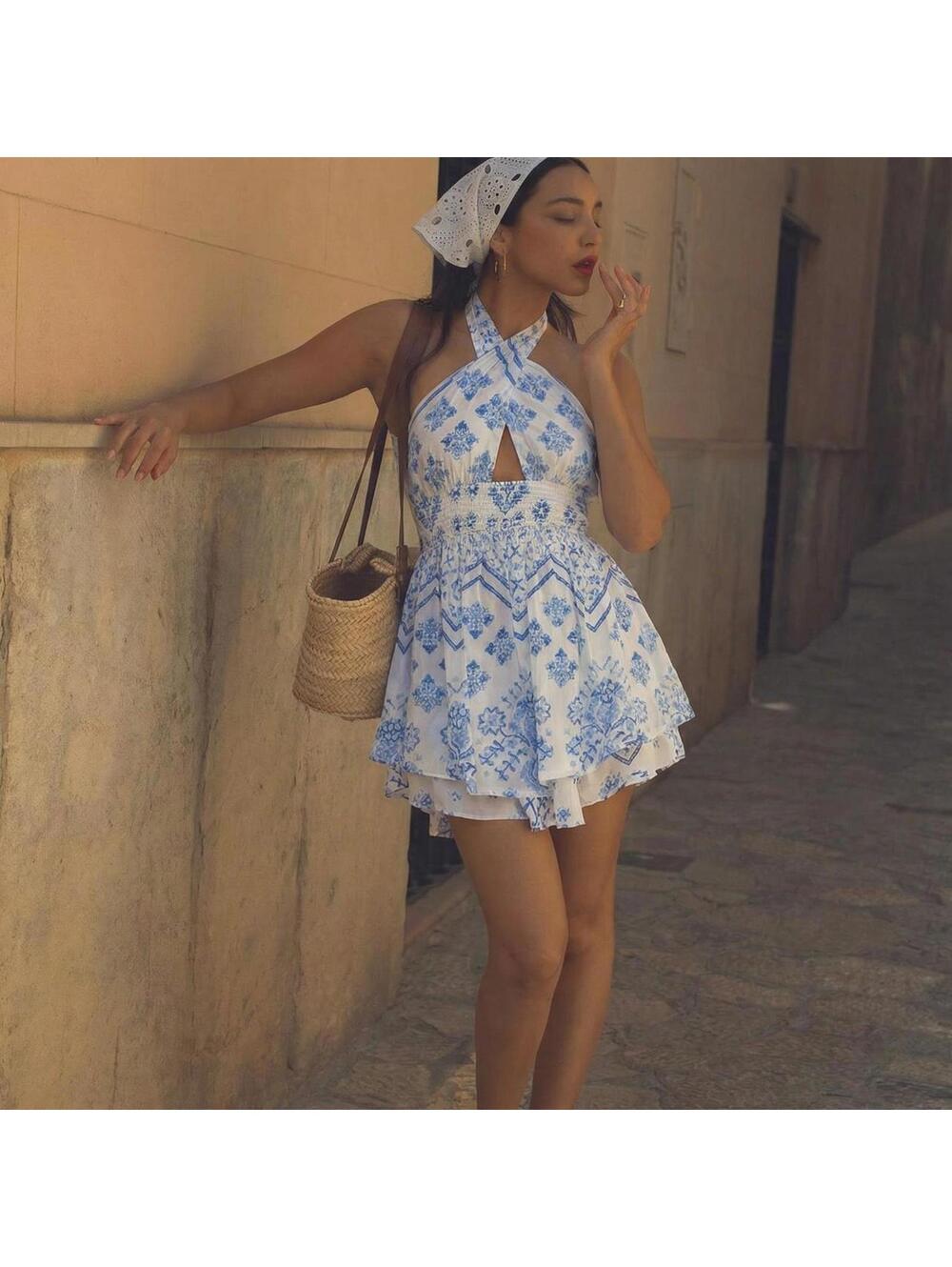 Rococo Sand LEAS CUTOUT DRESS - Picture 4 of 8